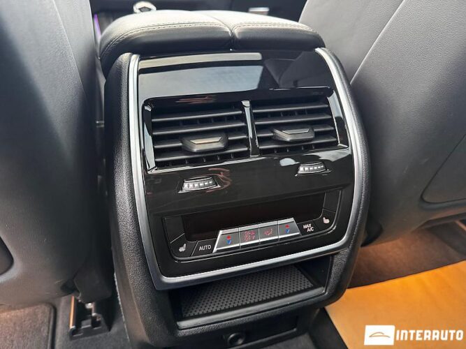 BMW X5 4.5e 51 interauto-car