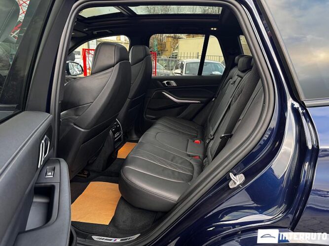 BMW X5 4.5e 40 interauto-car