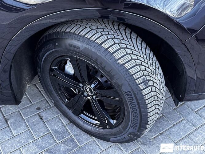 Audi Q7 57 interauto-car