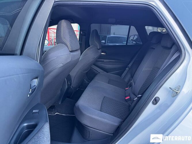 Toyota Corolla 36 interauto-car