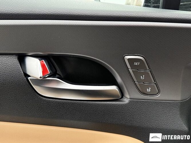 Hyundai Santa Fe 67 interauto-car