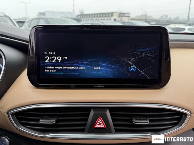 Hyundai Santa Fe 55 interauto-car