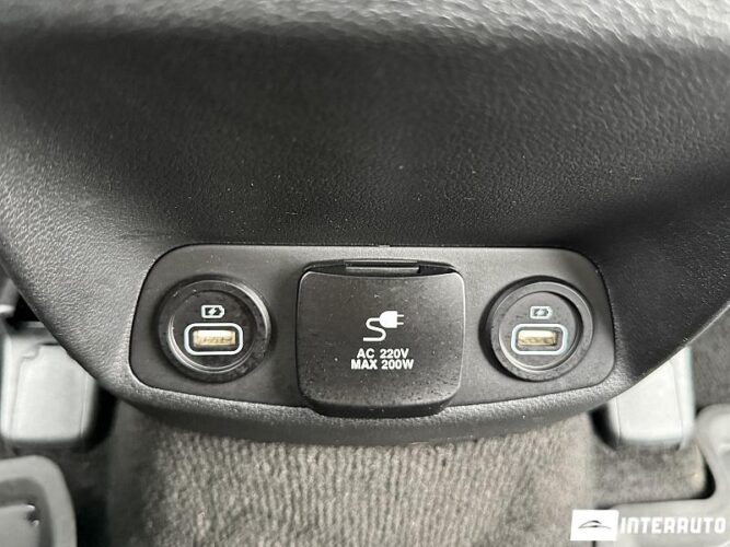 Hyundai Santa Fe 72 interauto-car