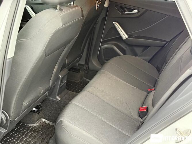 Audi Q2 44 interauto-car