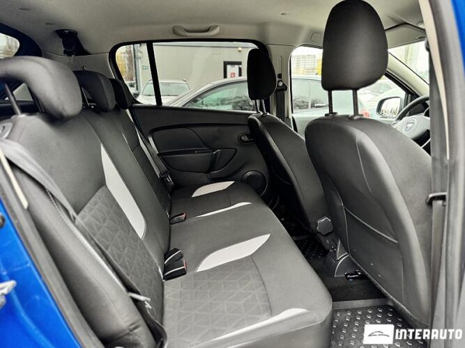 Dacia Sandero Stepway 44 interauto-car