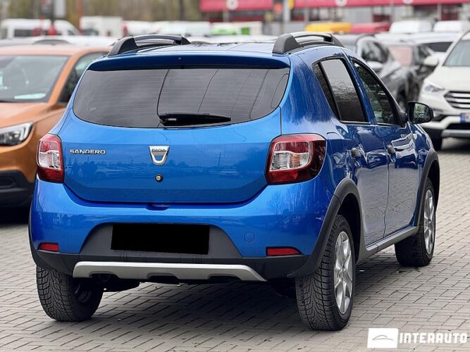 Dacia Sandero Stepway 32 interauto-car