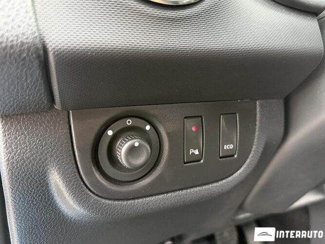 Dacia Sandero Stepway 47 interauto-car