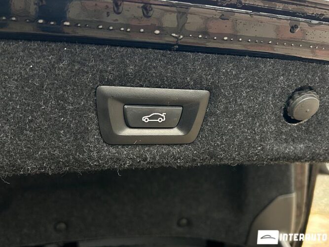 BMW 530e 55 interauto-car