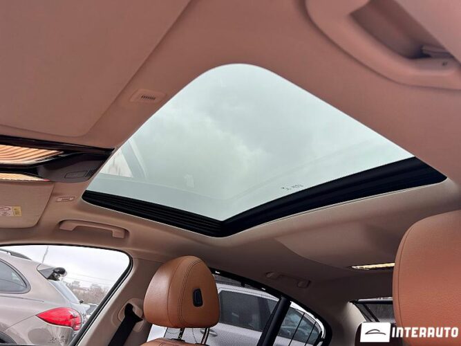 BMW 530e 52 interauto-car