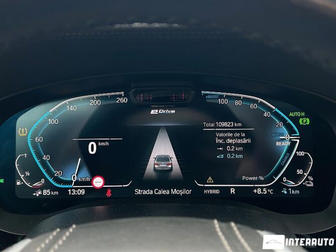 BMW 530e 44 interauto-car