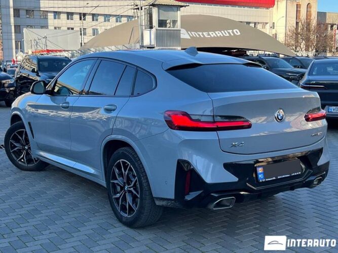 BMW X4 3.0i 37 interauto-car