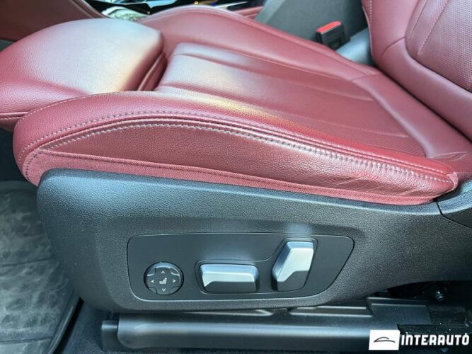 BMW X4 3.0i 51 interauto-car