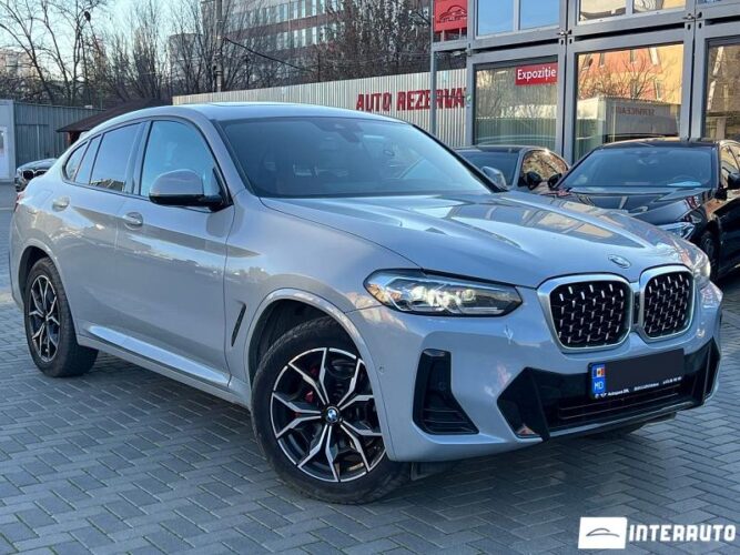 BMW X4 3.0i 36 interauto-car