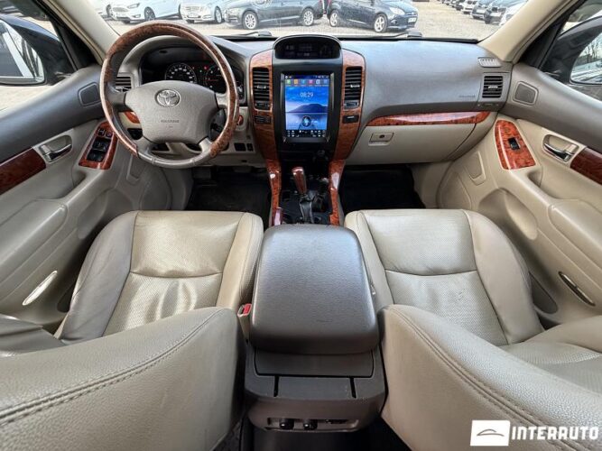 Toyota Land Cruiser Prado 39 interauto-car