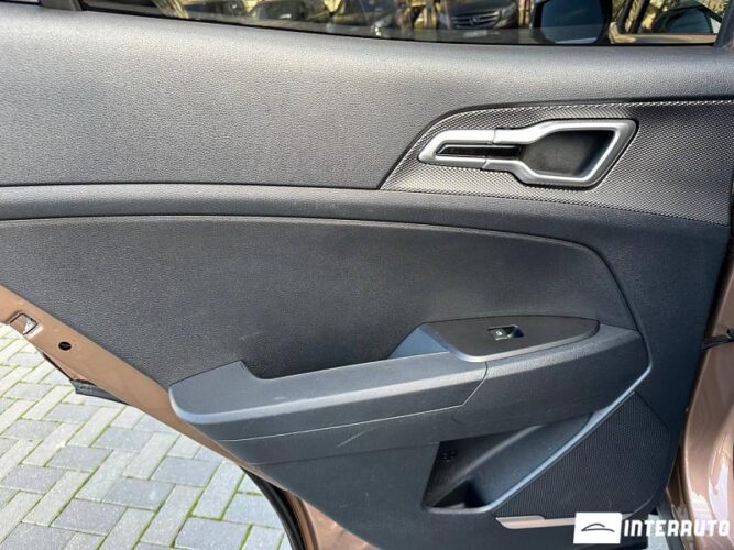 Kia Sportage 43 interauto-car