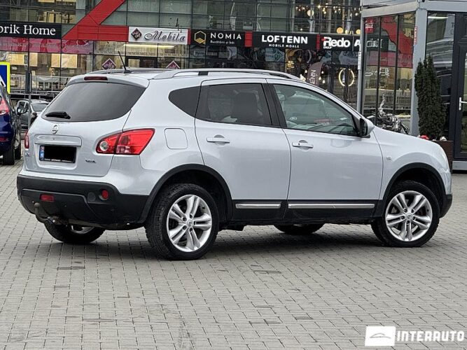 Nissan Qashqai 33 interauto-car