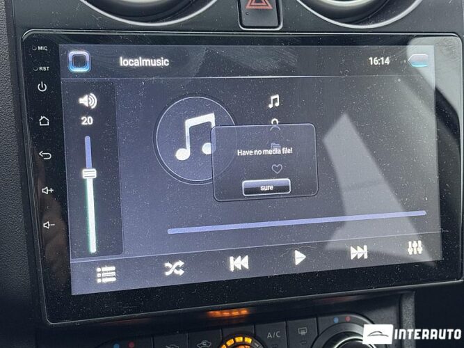 Nissan Qashqai 39 interauto-car