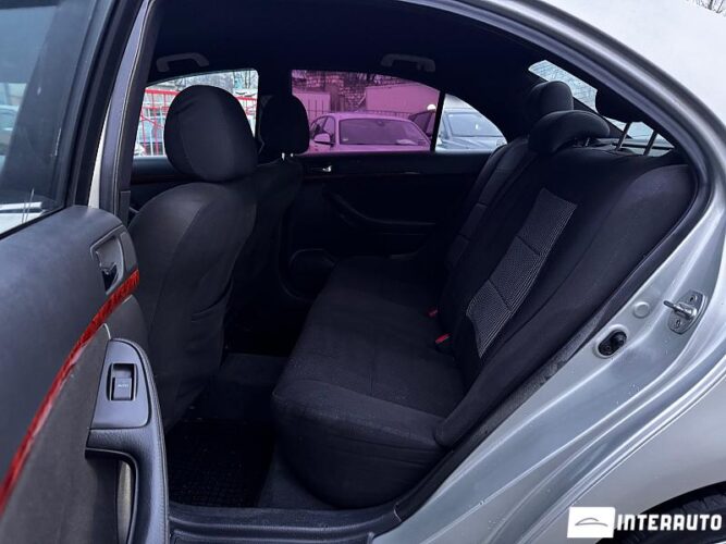 Toyota Avensis 43 interauto-car