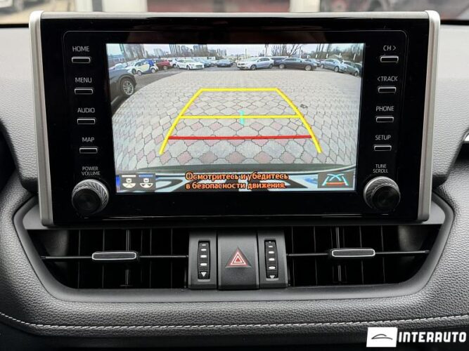 Toyota Rav-4 40 interauto-car