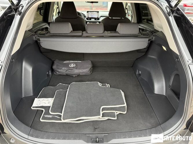 Toyota Rav-4 45 interauto-car