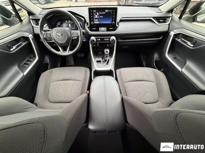 Toyota Rav-4 36 interauto-car