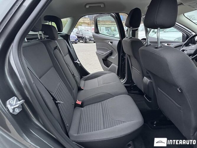 Ford Focus 45 interauto-car