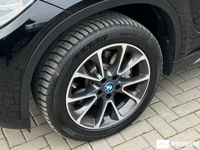 BMW X5 4.0e 63 interauto-car