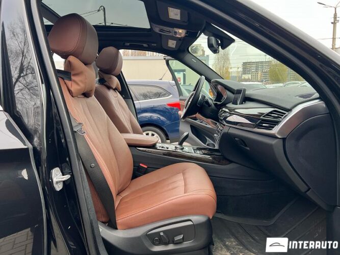 BMW X5 4.0e 56 interauto-car