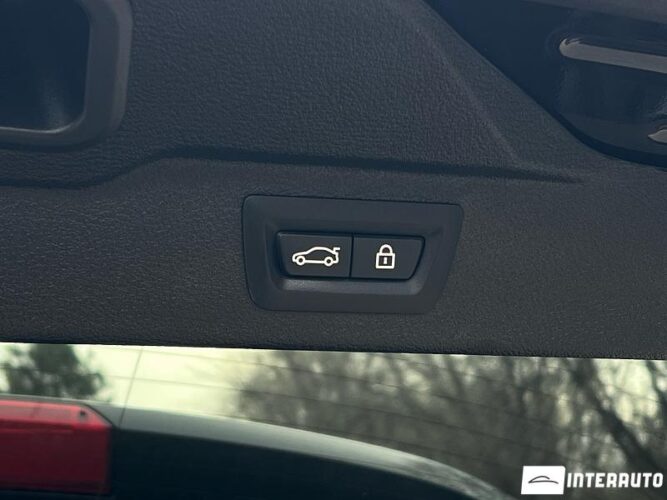 BMW X5 4.0e 61 interauto-car