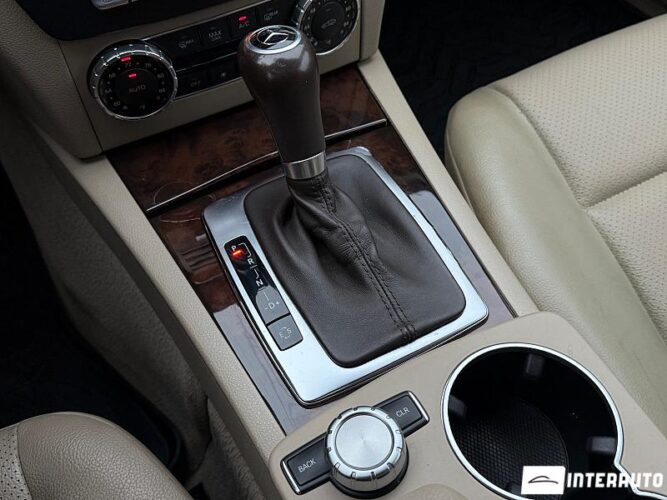 Mercedes C 250 42 interauto-car