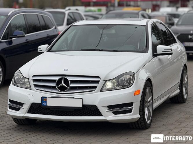 Mercedes C 250 29 interauto-car