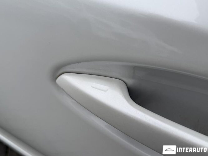 Lexus CT 200h 49 interauto-car