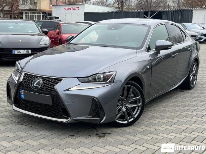 Lexus IS 300 32 interauto-car