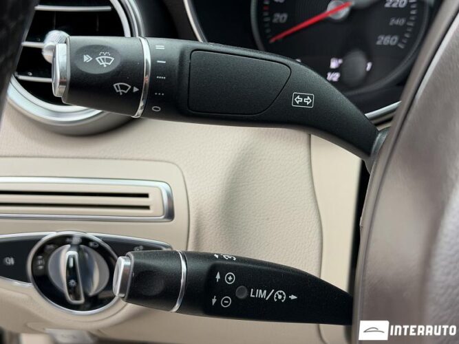 Mercedes C 180 41 interauto-car