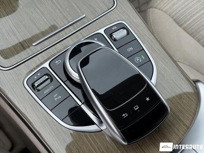 Mercedes C 180 45 interauto-car