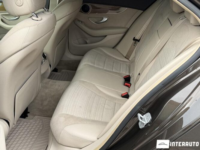 Mercedes C 180 48 interauto-car