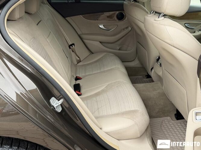 Mercedes C 180 47 interauto-car