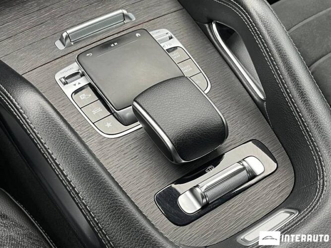 Mercedes GLE 300d 44 interauto-car