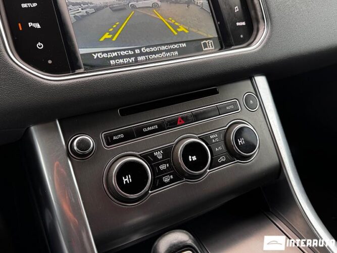 Land Rover Range Rover Sport 41 interauto-car