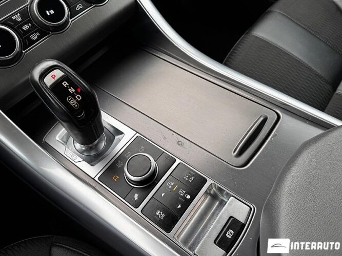 Land Rover Range Rover Sport 44 interauto-car