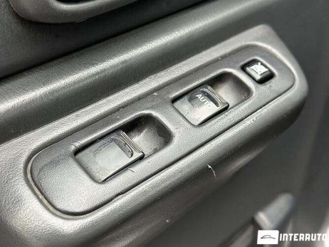 Suzuki Jimny 31 interauto-car