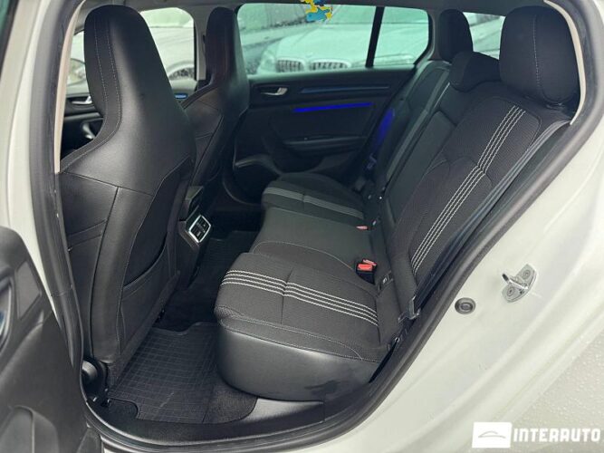 Renault Megane 42 interauto-car