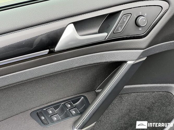 Volkswagen Golf GTE 45 interauto-car