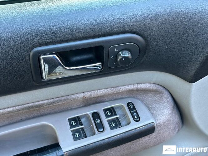 Volkswagen Bora 41 interauto-car