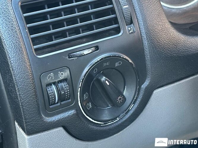 Volkswagen Bora 40 interauto-car