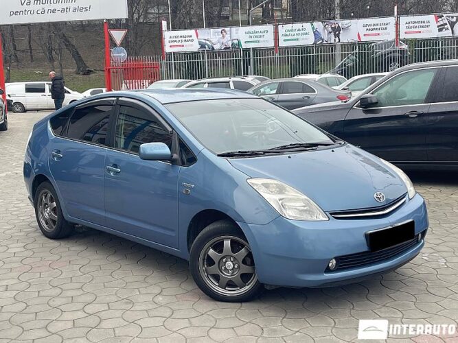 Toyota Prius 35 interauto-car
