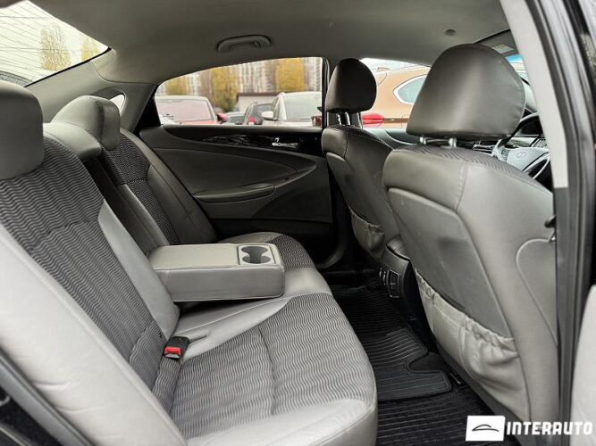 Hyundai Sonata 50 interauto-car