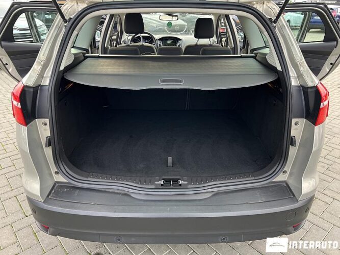 Ford Focus 49 interauto-car