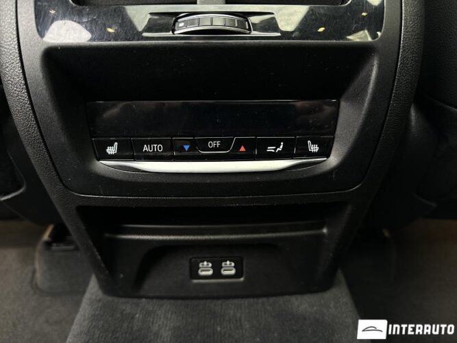 BMW X3 3.0e 53 interauto-car