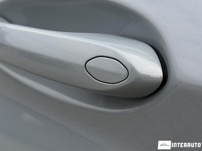 BMW X3 3.0e 39 interauto-car